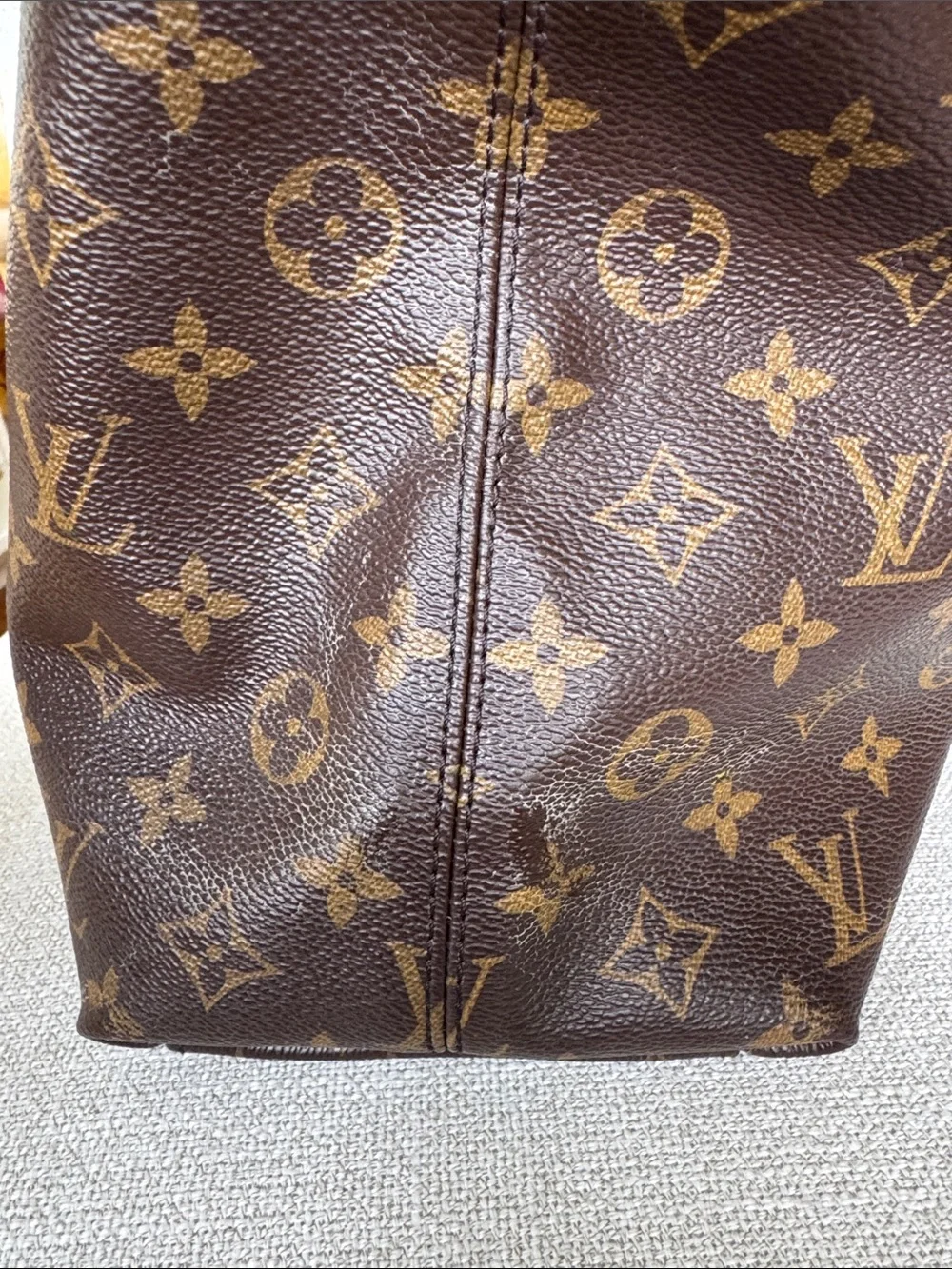 Louis Vuitton Monogram Tuileries Besace Hobo *Authentic* w COA